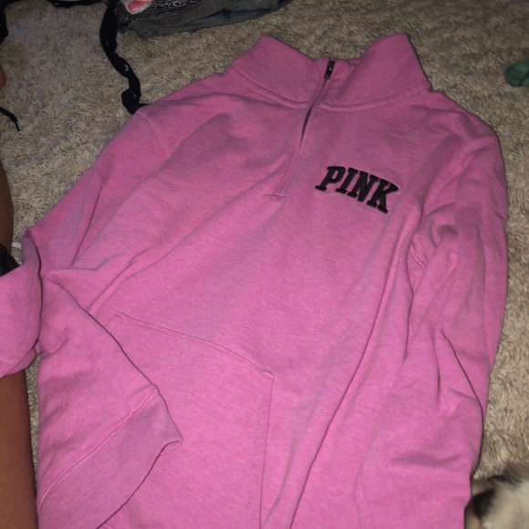 Pink pull over - Picture 1 of 1